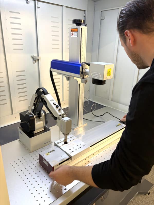Fiber Engraving Laser Production XL InUse