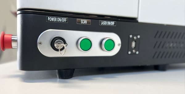 Closed desktop fiber laser engraving machine - Image 8